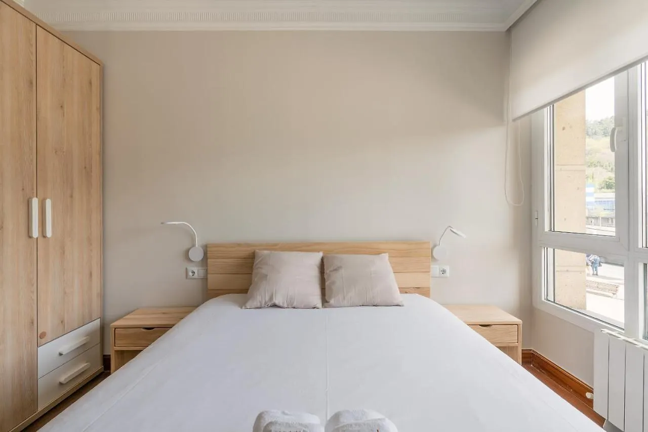 Zubia Apartment By People Rentals Bilbao