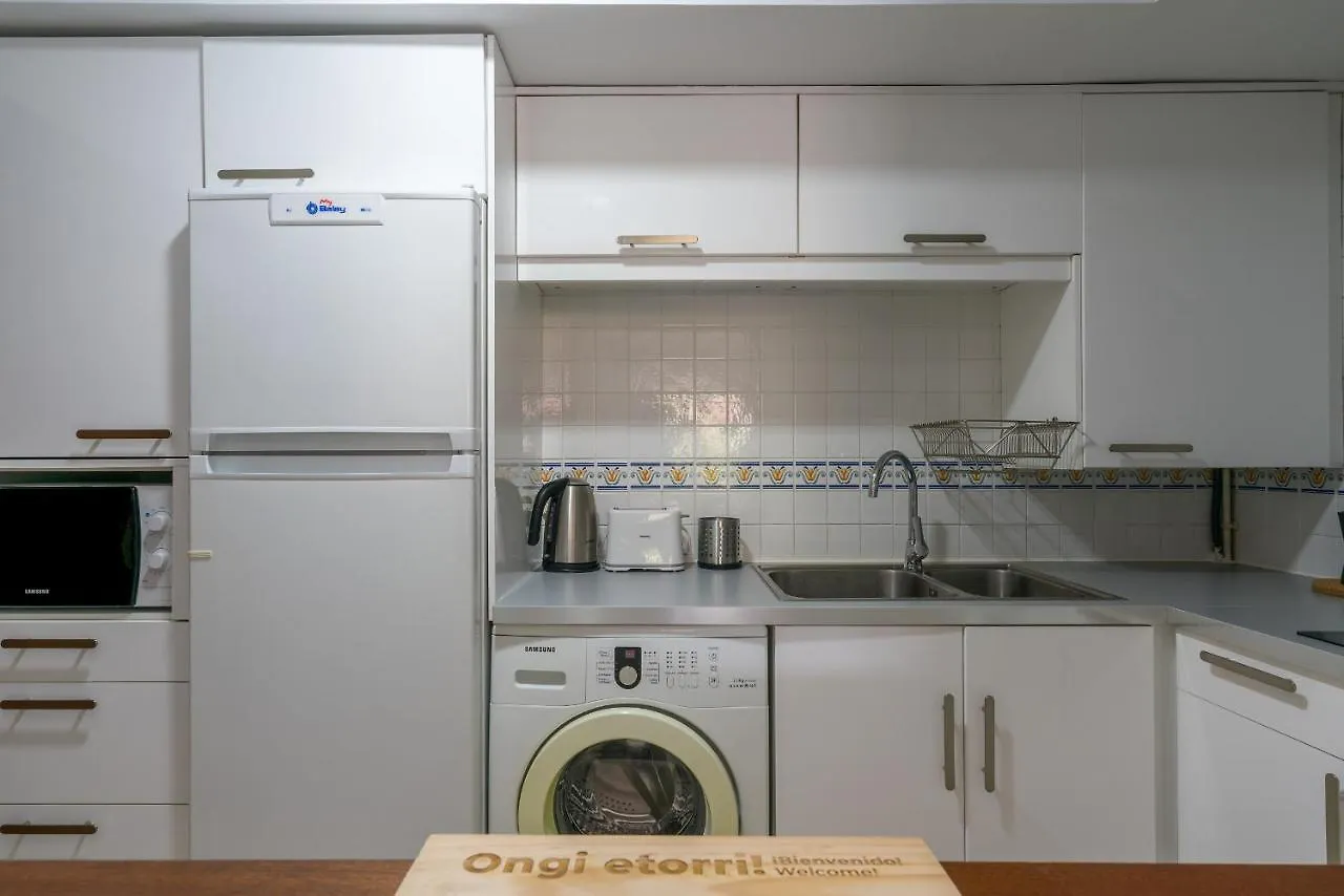 Zubia Apartment By People Rentals Bilbao 0*,  Spanien